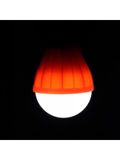 LAMPE DE CAMPING A SUSPENSION 3 LED ROUGE