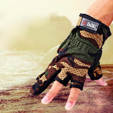 GANTS DE TIR SPORT CAMOUFLAGE WOODLAND (découpe 3 doigts)