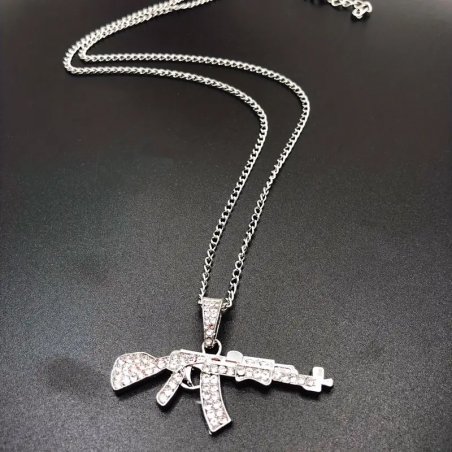 CHAÎNE + PENDENTIF AK-47 EN DIAMANT ARTIFICIEL ARGENT