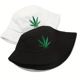 BOB STREETWEAR CANNABIS NOIR (avec feuille verte)