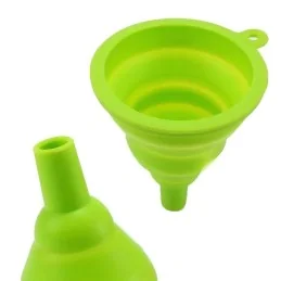 ENTONNOIR PLIABLE EN SILICONE SOUPLE VERT (MEDIUM)